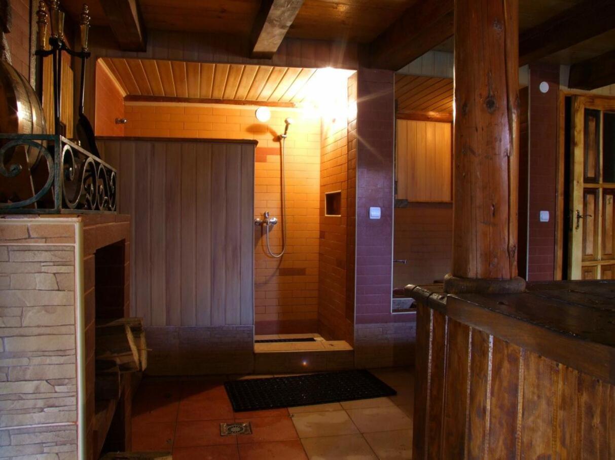 Hotel Nautilus Użhorod Zewnętrze zdjęcie