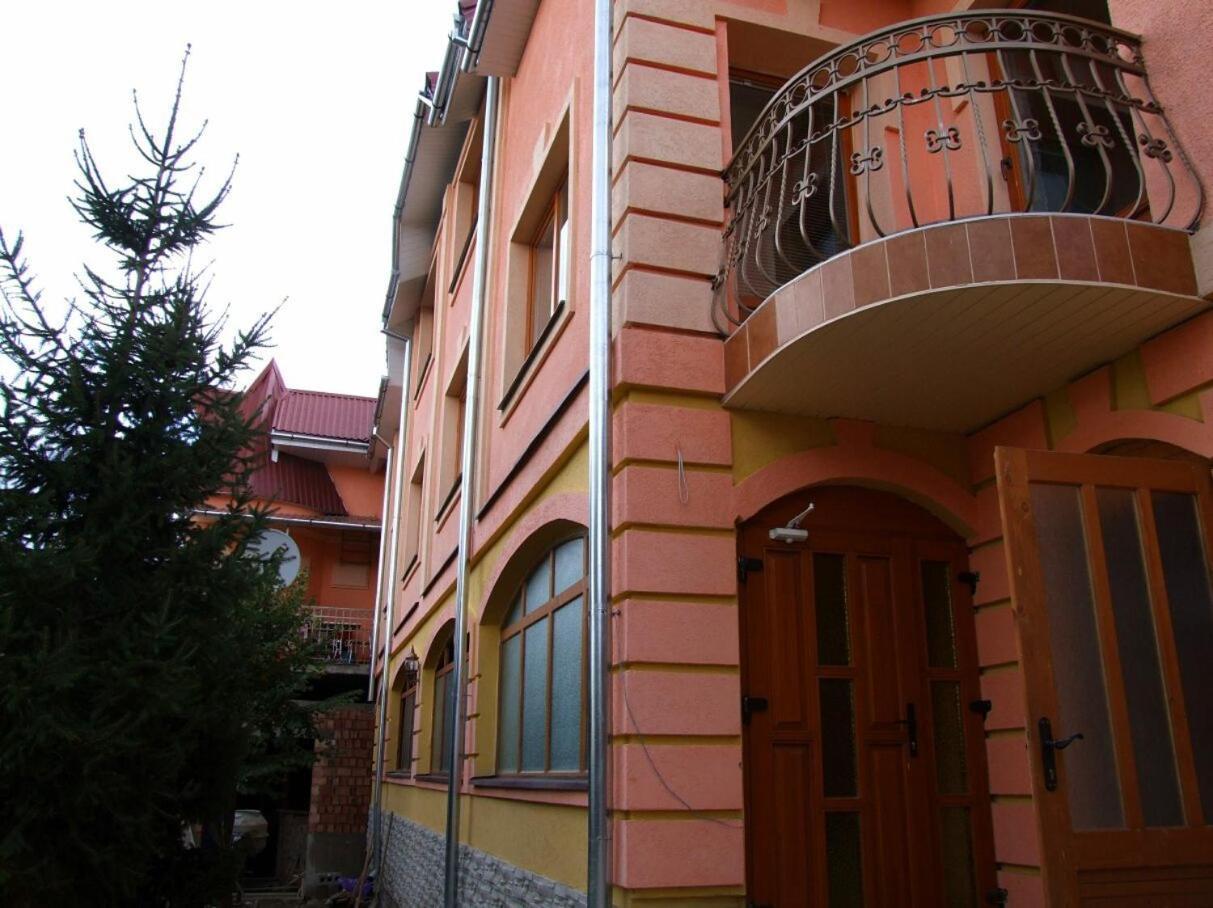 Hotel Nautilus Użhorod Zewnętrze zdjęcie